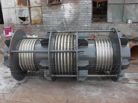 直管壓力平衡<a href=http://m.linyuyi.com target=_blank class=infotextkey>補(bǔ)償器</a>