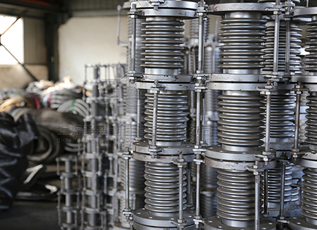 澳門圣安多尼堂區(qū)波紋平衡補償器